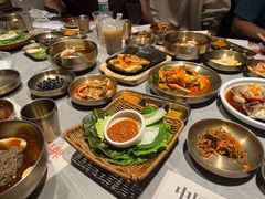 -草家酱蟹炭火烤肉店(珲春南路一店)