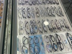 -阿波罗眼镜·蔡司授权店(孙厝店)