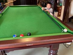 -小草屋轰趴馆别墅派对新场团建家庭聚会