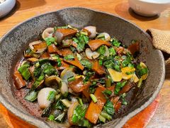 -云海肴·汽锅鸡·云南菜(天山百盛优客店)