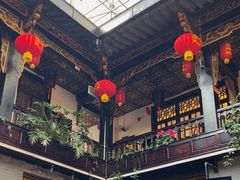 -蔼若春.传承三十年云南菜(金碧公园店)
