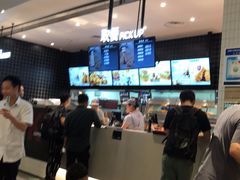 -肯德基(虹桥机场T2北指廊精选外卖点店)
