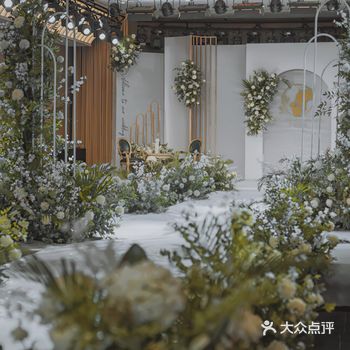 时光深处，在水一方的相守