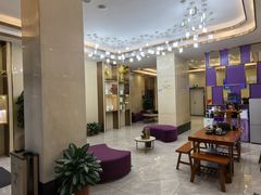 -麗枫酒店(深圳机场福永地铁站店)