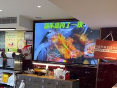 -川流不息·地道川菜·小龙虾(松东路店)