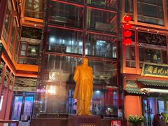 -黄兴南路步行商业街