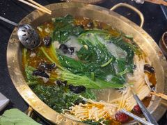 -顶顶汤火牛排火锅·经典铜锅涮肉