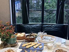 -怡得饭庄·30年老店·宋大妈昆明菜