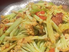 -胖太太四川麻辣排骨串(镇江路分店)