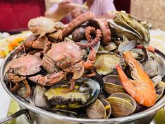 -鑫渔港海鲜本地菜·山海关浑锅(东戴河店)