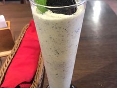 奥利奥奶香奶昔-拉亚汉堡经典餐厅(商城路店)