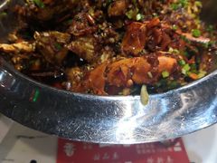 -凤凰路何眼镜香辣蟹(花果园店)