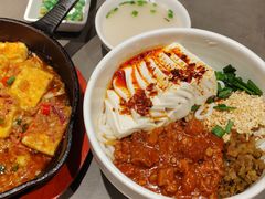 得胜桥豆花米线-云海肴·汽锅鸡·云南菜(高德置地店)