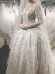 -雪莉美妆婚纱馆