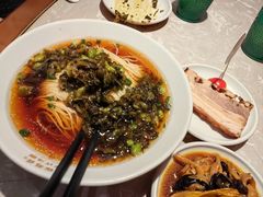 -松鹤面馆·古法焖肉面(观前店)