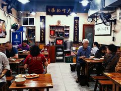 大堂-朱大嘴肥肠血旺(福字街店)