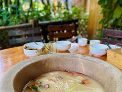 -抚仙湖生态石锅鱼野生菌(告庄店)