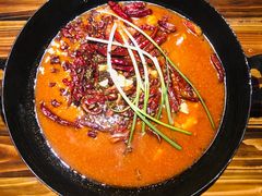 红锅-周幺妹重庆老火锅(银泰城总店)