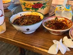 -拈签一笑黄牛肉辣卤串串