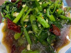-俺家菜馆(百里峡店)