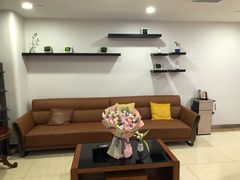 -瑞尔齿科(东方广场诊所)