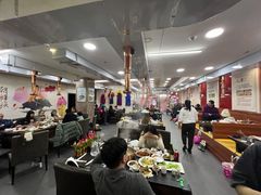 大堂-朴小妹人参鸡汤火锅(长白山万达店)