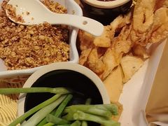 -鲁菜根·泰山菜(泰山店)