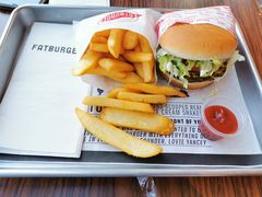 -FATBURGER 特富客汉堡(外交公寓店)
