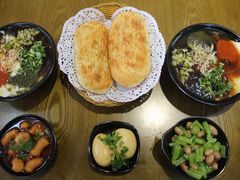 -百味郭豆腐脑(巧克力公寓店)