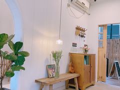 -花苑里咖啡(威远店)