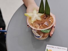 燕麦漂流-HUGS coffee(东区店)
