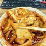 只是一碗新疆炒米粉而已