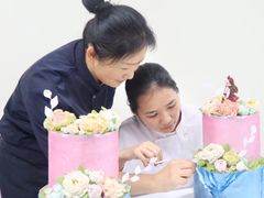 -美斯烘焙培训学院•蛋糕•面包•咖啡(宝安校区)