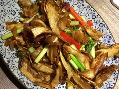 -蜜桃餐厅·江浙融合菜(荟聚购物中心店)