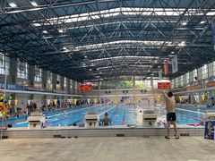 -奥冠体育华师附中恒温游泳馆