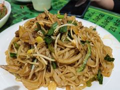 臊子肉炒面皮-令氏家外家周秦食府(高新店)