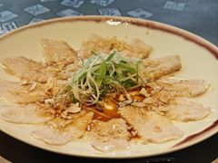 -穹六人间 people 6(岳阳路店)