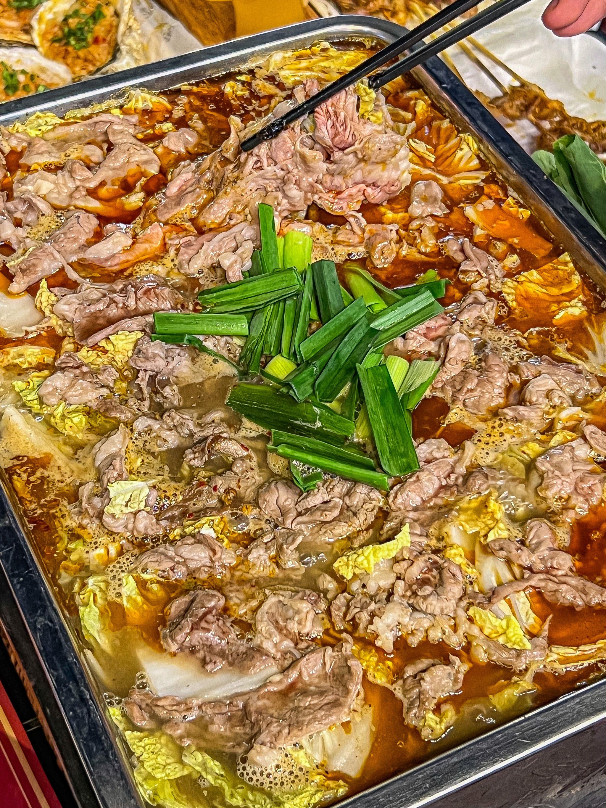 人生建议:在这个初秋吃一顿羊肉碳锅吧!