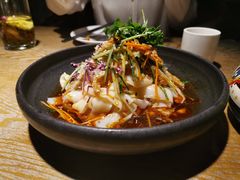 石河子凉皮-清真·卡德尔大叔新疆主题餐厅(龙汇路店)