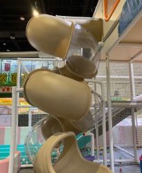 -玩塾品格乐园(宇宙太空龙旗店)