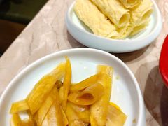-腩得欢喜·牛腩煲火锅(万庭大厦店)