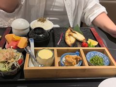-一石三鸟烧鸟•刺身•定食套餐(南桥美谷店)