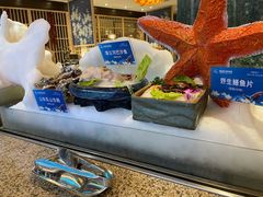 -小天鹅戴斯酒店鲸鲨百汇创作料理