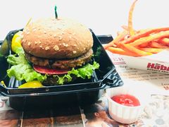 -The Habit Burger Grill 哈比特汉堡(复兴soho店)
