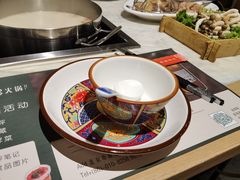 -尚尚仙·酸汤猪手·猪肚鸡火锅(华联万柳购物中心店)