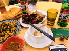 -维吾尔餐厅(宜山路店)