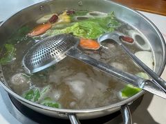 -乡土黄·鲜牛肉火锅·小龙虾(兴业街店)