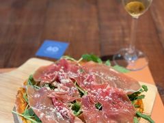 火腿芝麻菜披萨-AO cafe＆bistro