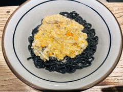 乌金拌面-蟹黄鱼·楼上面馆(外滩中央旗舰店)