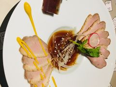 -穹六人间 people 6(岳阳路店)